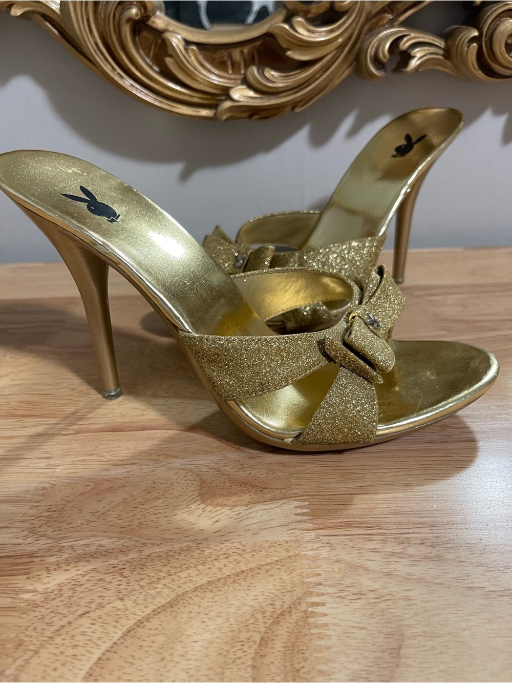 PLAYBOY vintage 2000 s Gold Glitter bunny Slide Stiletto Heels, size 7.5